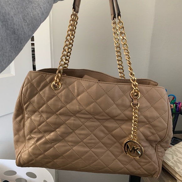 Michael Kors handbag - Picture 3 of 4